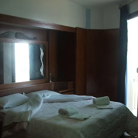 Vittorio Hotel 3*